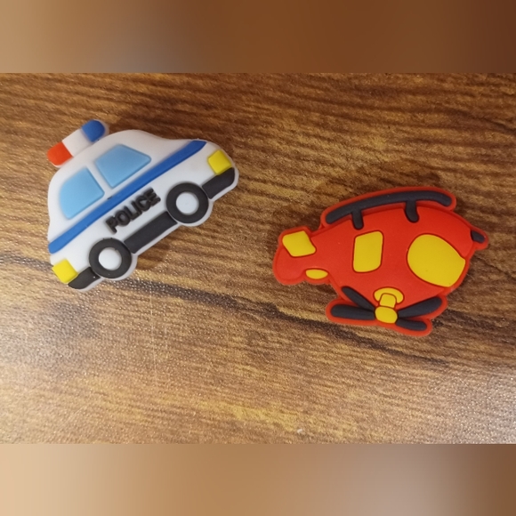 Croc police/ helicopter jibitz shoe charms bundle - Picture 2 of 2